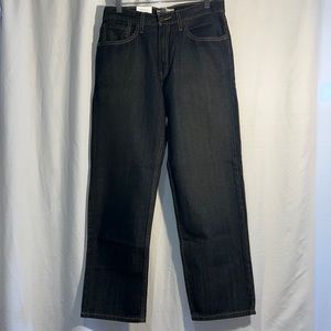 Levi’s relaxed fit straight leg 5-pocket jeans 32” x 30”